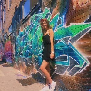 Meet your Posher, Taylor